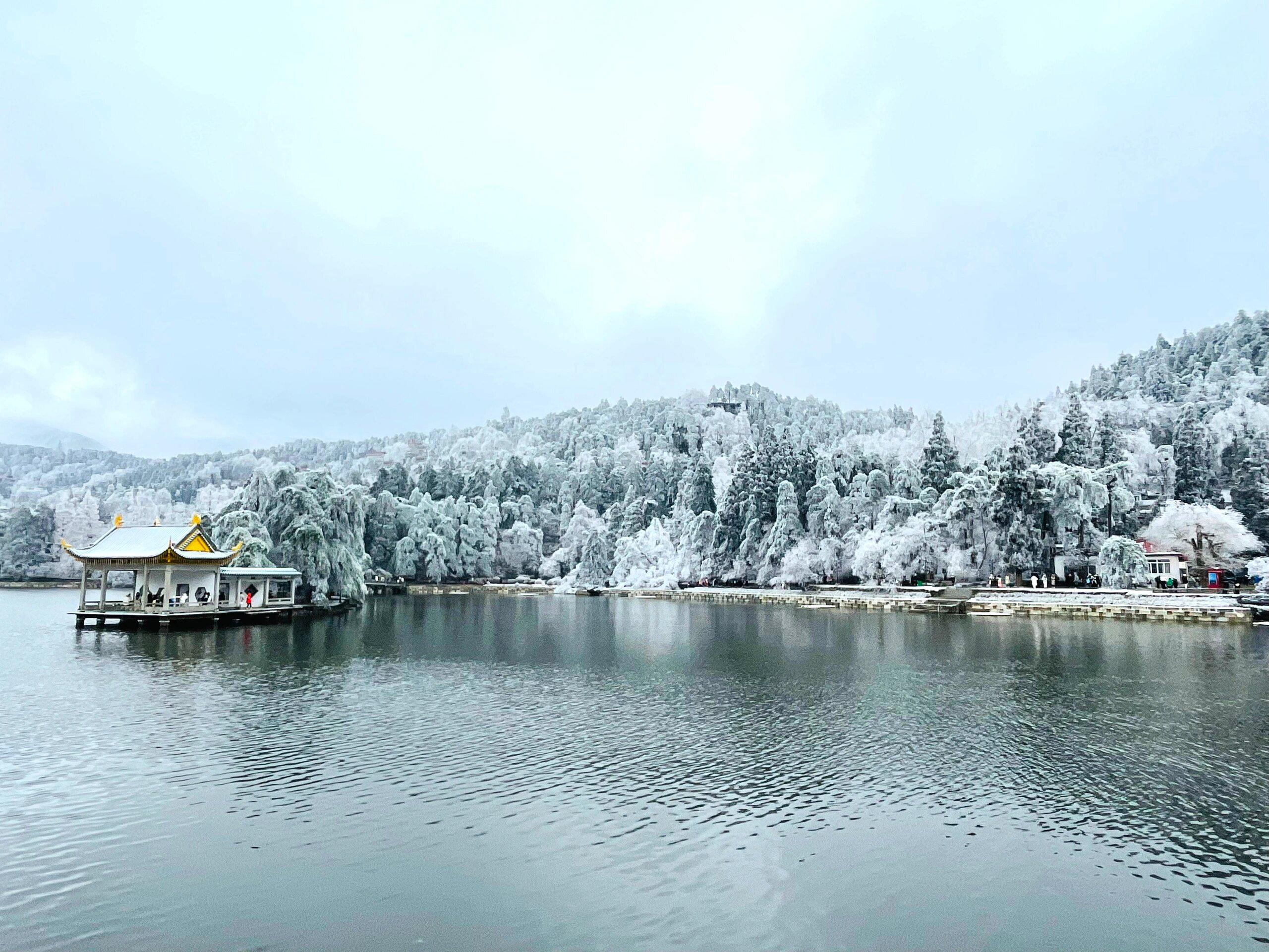 庐山冬天雪景图片