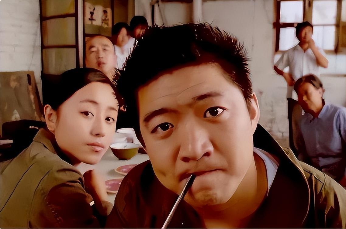 大器晚成"陈明昊:与梅婷的遗憾错过 陈明昊是北京大学首届艺术硕士,中