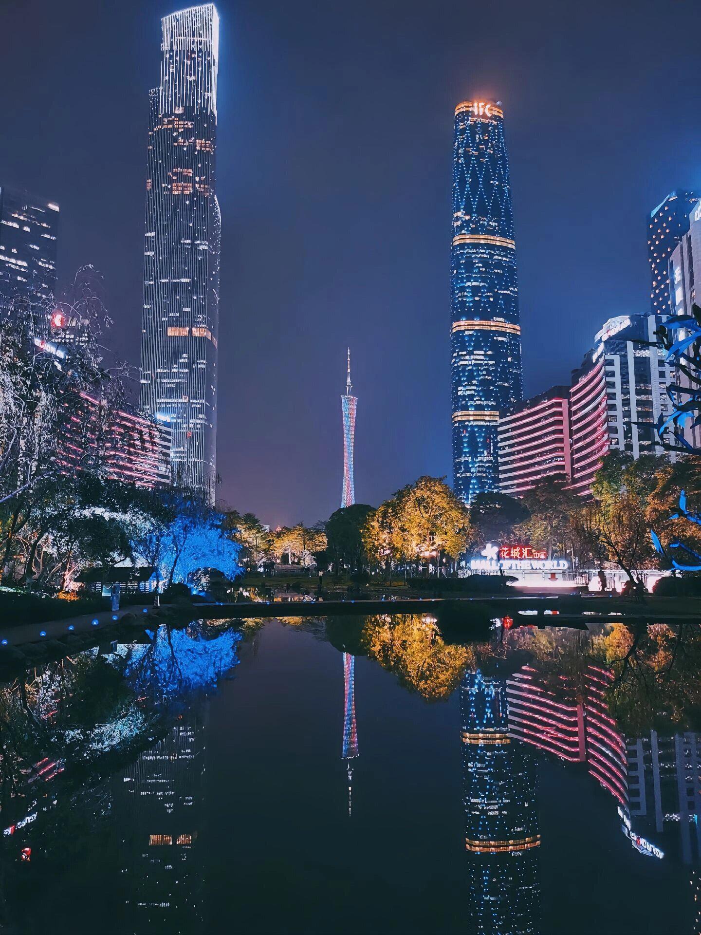 广州夜景:摩登又充满生活气息 广州,这座城市,摩登又充满生活气息,让