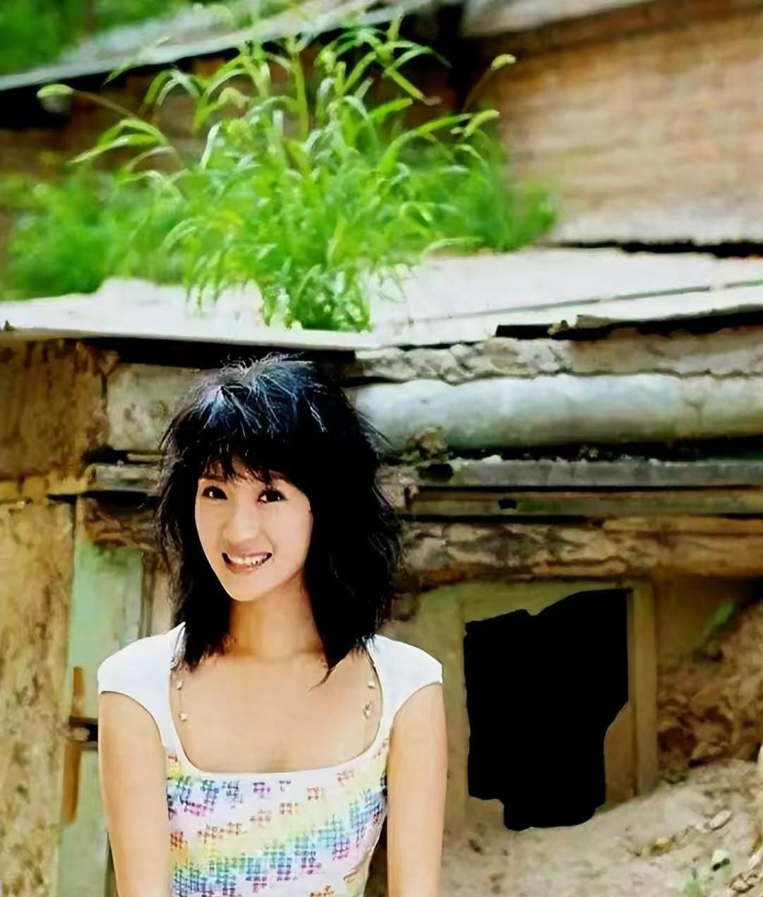 陈道明的女儿凭自己实力出道 陈格陈道明的女儿凭借自己的努力一