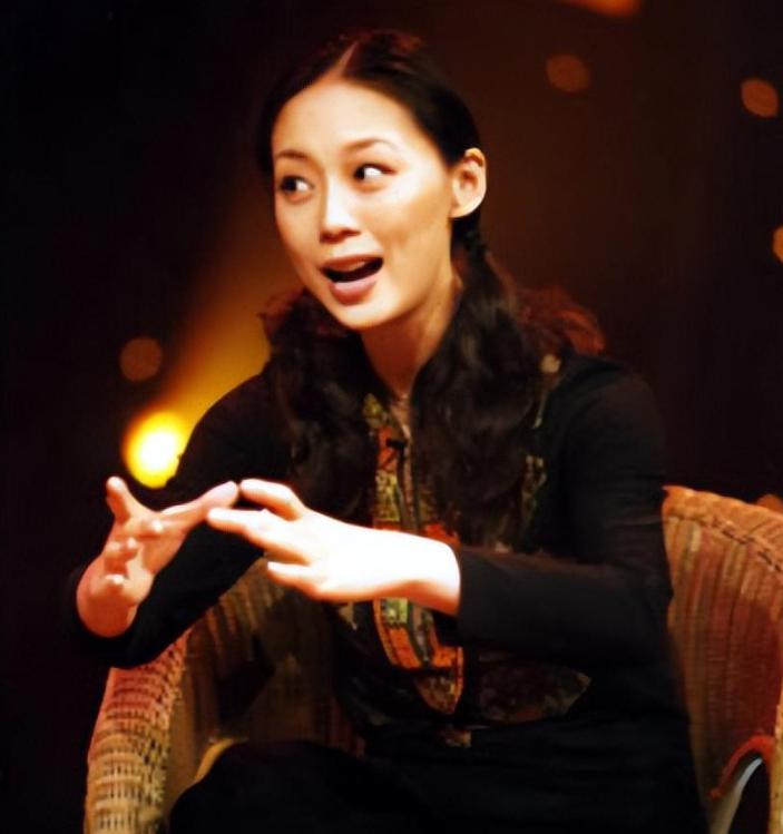 她似乎是"天沈培艺丈夫艺术名人沈培艺身高沈培艺年轻