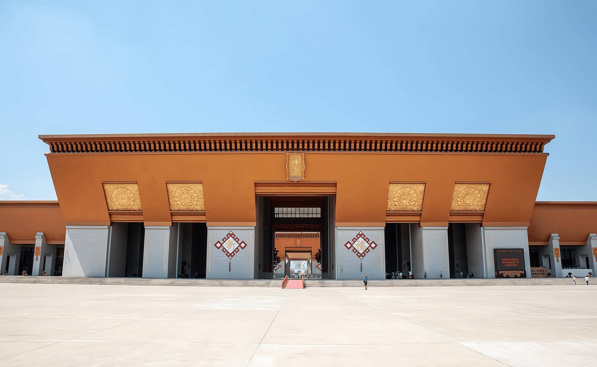 陕西法门寺:千年传奇 法门寺,位于陕西省宝鸡市扶风县北部,是关中地区