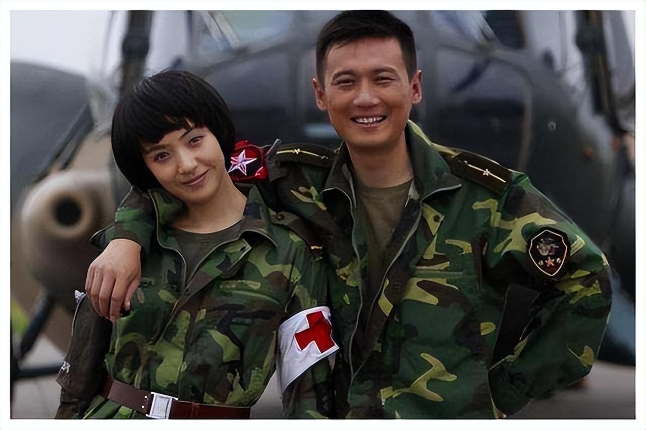 刘晓洁与徐洪浩:荧幕上的父女,生活中的夫妻 刘晓洁与徐洪浩,这对荧幕