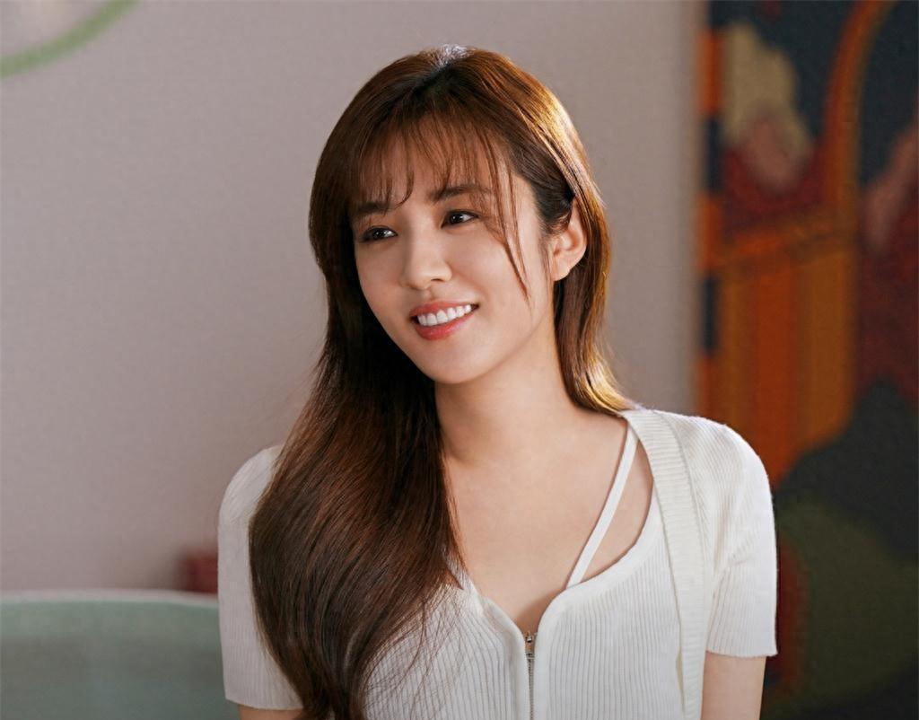 马英杰创业有成,向唐晓薇求复婚,保证马母不会插