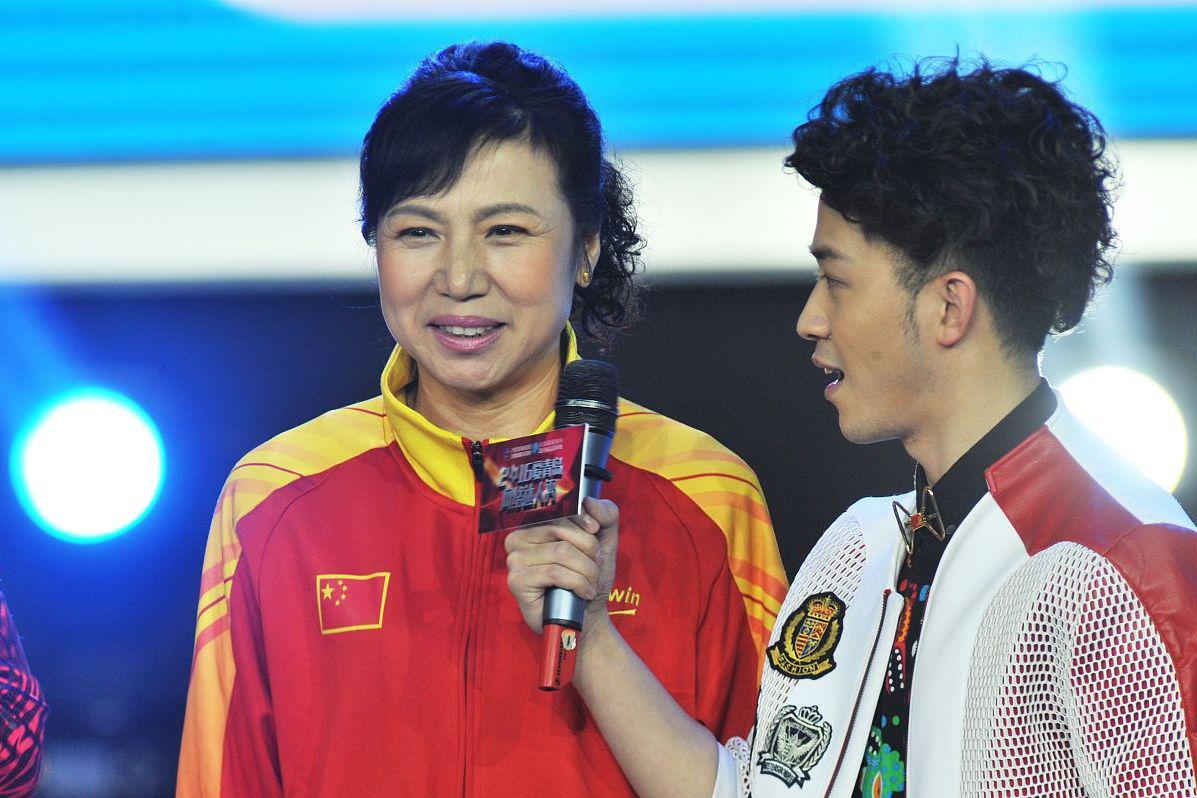 曾击败邓亚萍,以"哟西"为庆祝口号的乒乓球高手何智丽,改入日籍后遭遇