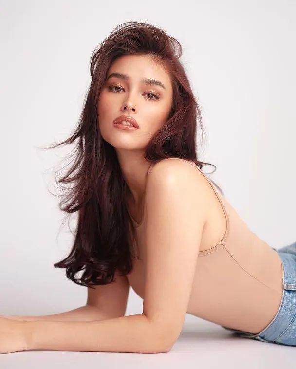 菲律宾混血女星liza soberano征服好莱坞 菲律宾女演员liza soberano