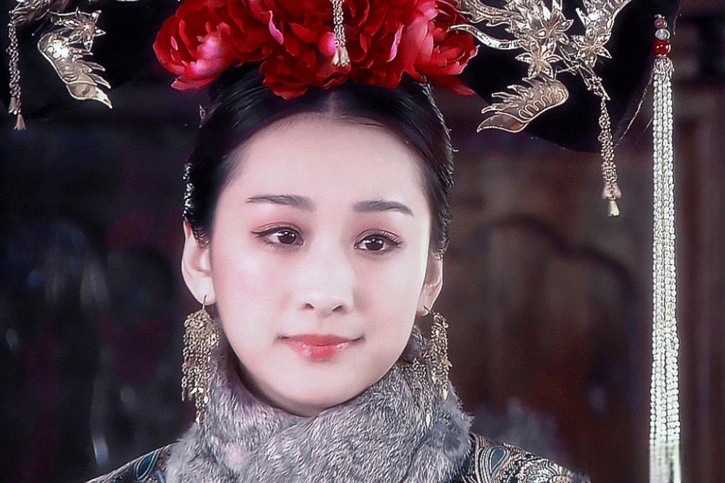 穆婷婷:从娱乐圈走向新生活的勇敢抉择 曾几何时,穆婷婷的名字成为了