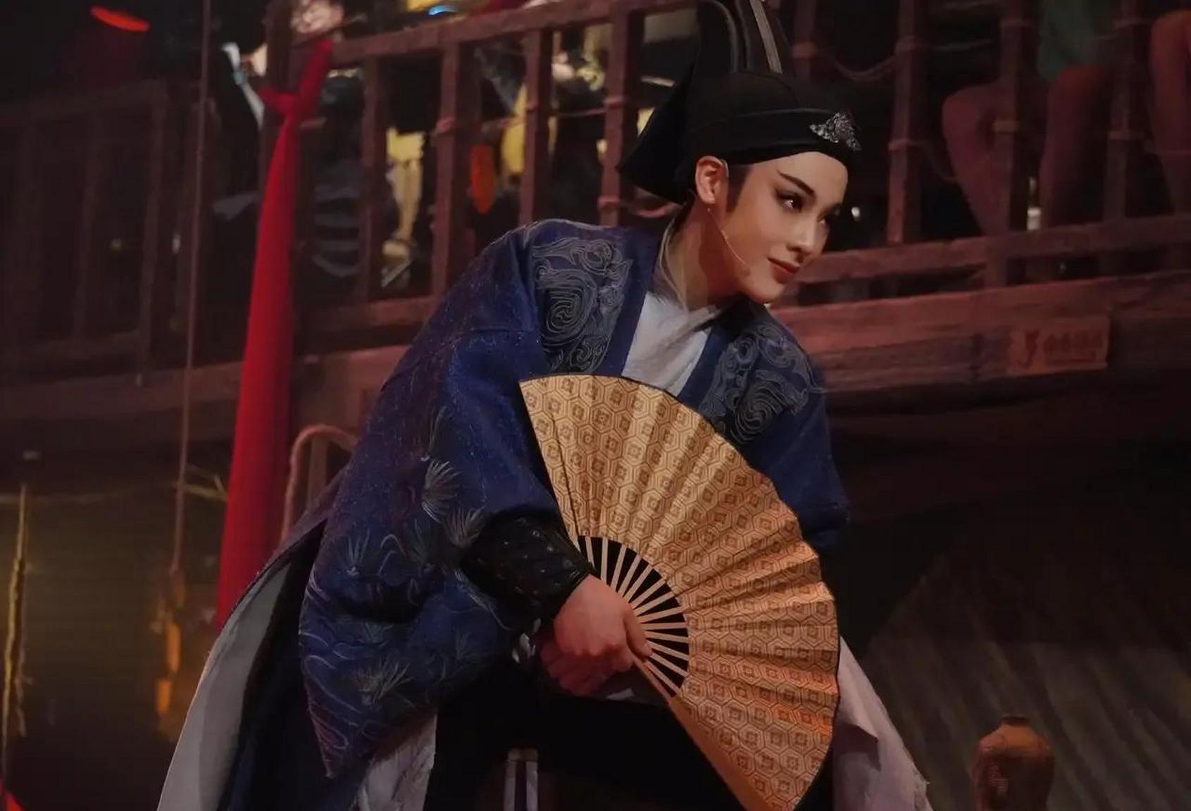 陈格:陈道明之女,38岁绽放的戏曲新星 陈格,这个名字如今在美国备受