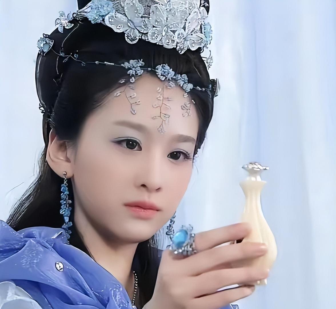 穆婷婷:从古装女神到隐居者,她的人生选择与内心挣扎 穆婷婷,这个名字