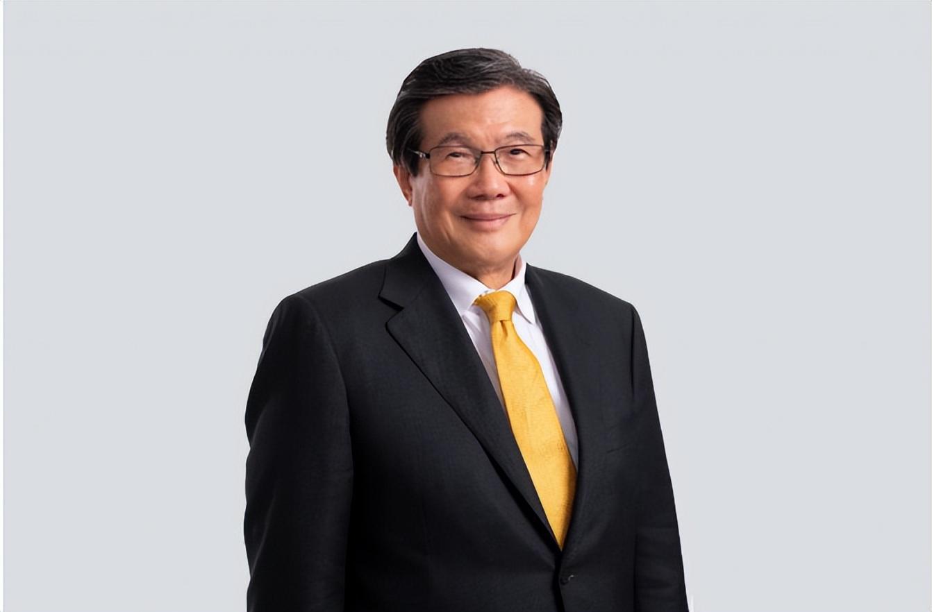 陆河的商业巨头,凭借智慧和毅力,超越了李嘉诚,荣登华人新首富的宝座