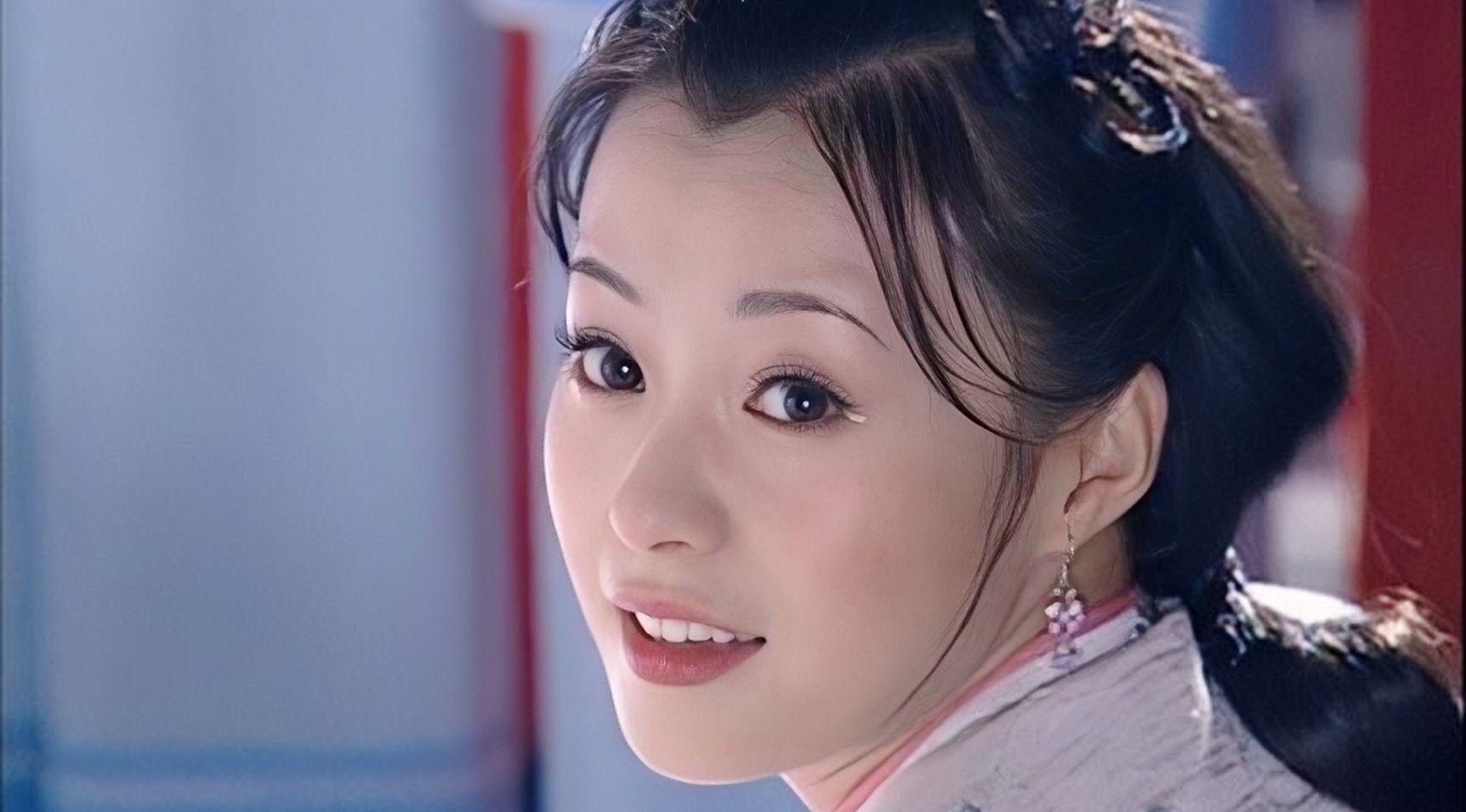 郝蕾:坚韧的单亲妈妈,无畏的追梦人 郝蕾,一个名字背后藏着无数故事的