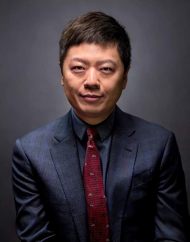 美女明星童瑶的继子:花钱如流水,爱追网红 王政源是一位充满矛盾和