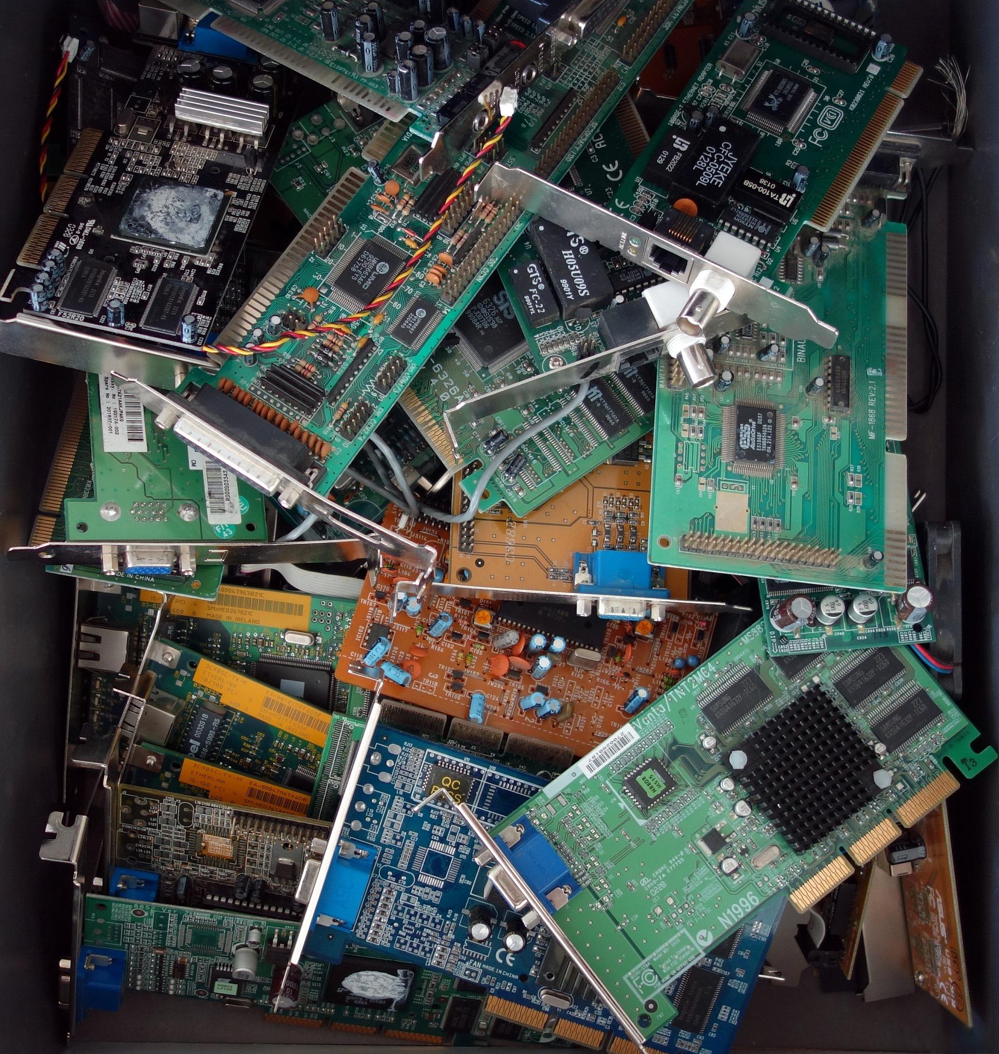 同时也会加剧显卡的供应紧张局势,使得矿场更