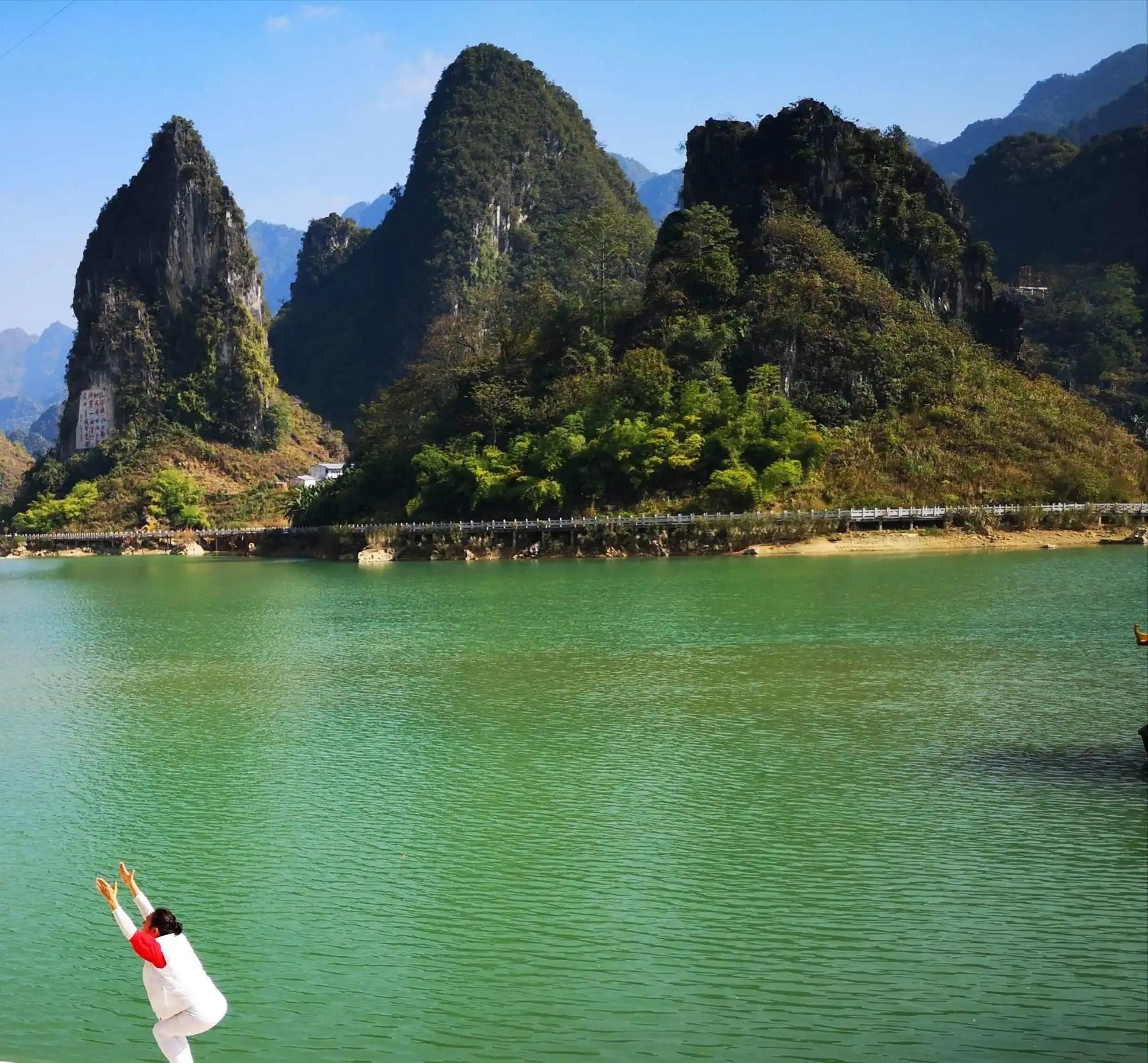 凌云浩坤湖风景区图片