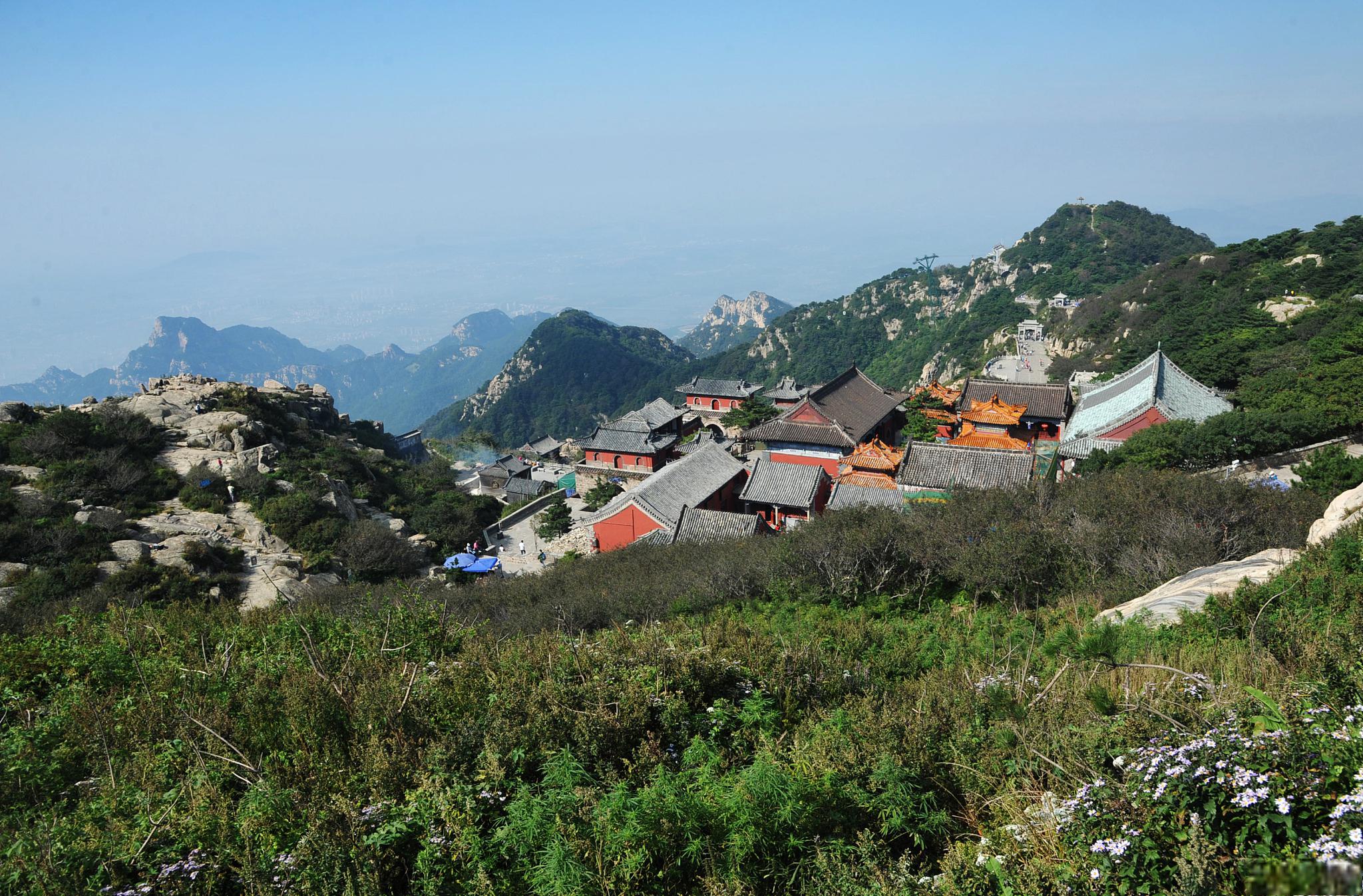 登泰山之旅:领略自然与文化的壮美 泰山是中国文化和自然景观的瑰宝