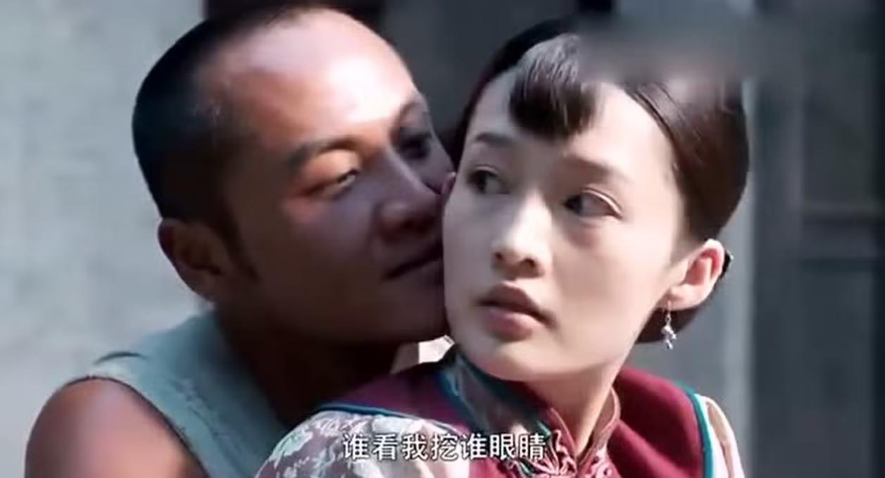 白鹿原》:爱情的背叛 白鹿原》中,田小娥与黑娃之间的爱情故事充满了