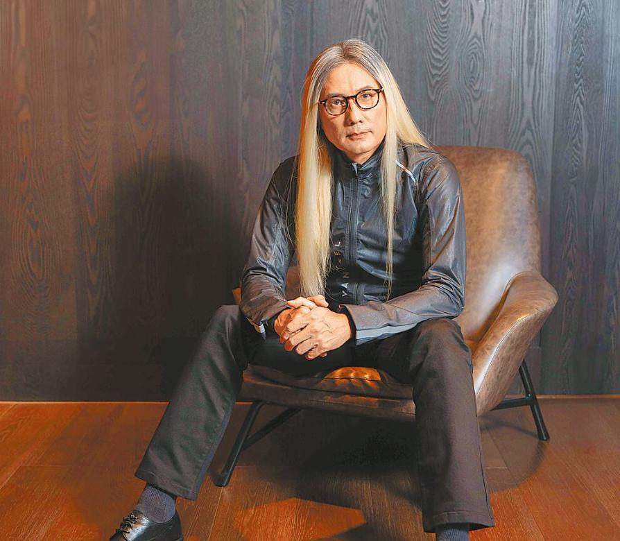 包小柏用ai"复活"女儿:父爱无疆,科技有情 音乐家包小柏,56岁的他曾因