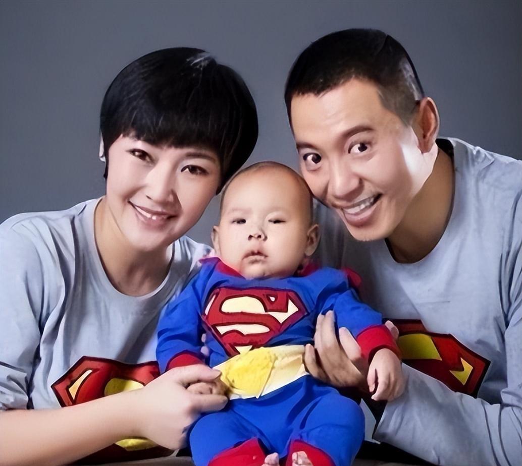 谷智鑫:瘫痪后的重生与爱情的力量 谷智鑫的女友阿斯茹在他瘫痪后不离