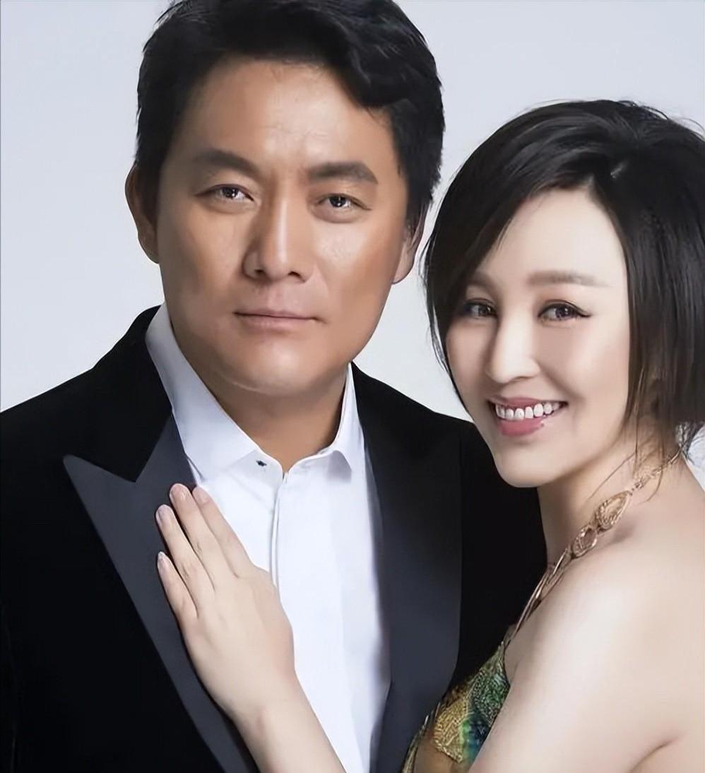 岳丽娜与郭靖宇:坚定选择爱情,终成娱乐圈佳话 在娱乐圈这个名利场中