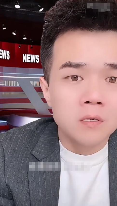 小胖指出,散打哥与官方断了联系,没有流量扶持,自身
