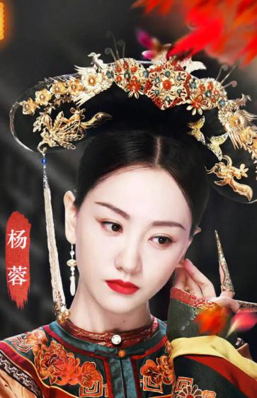 杨蓉:被忽视的演技派,娱乐圈的"隐形女王" 杨蓉,一个名字在娱乐圈中并