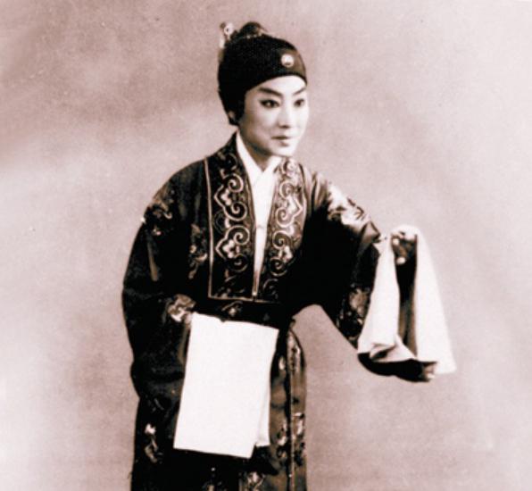 孟遏云:秦腔女星的疤痕之痛与重生之路 秦腔女演员孟遏云从不在公共