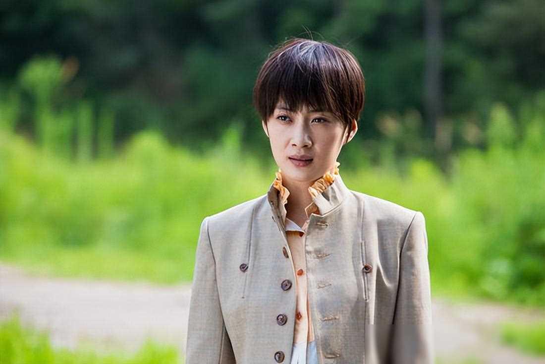 徐梵溪:实力与执着的力量 徐梵溪,曾经有过多个名字,从"露露"到"