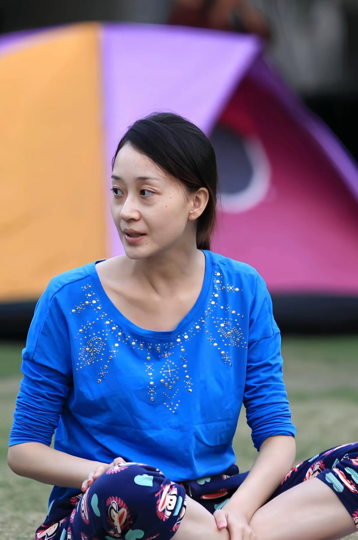 走出失恋阴影:自我调整与积极心态是关键 分手后,痛苦