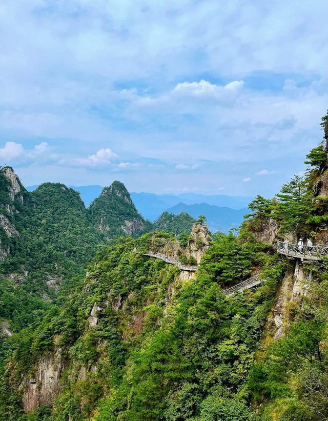 武鸣大明山景区图片