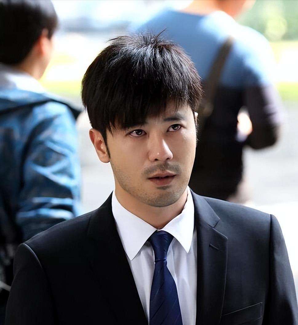 谭维维夫妇:无子亦幸福,音乐与爱情铸就传奇人生 谭维维与陈亦飞的