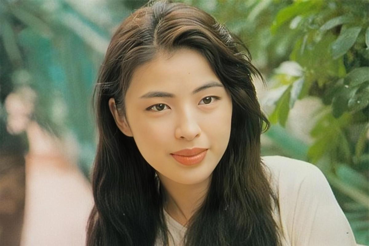 张学友罗美薇27年恩爱如初,婚姻成谜引猜测 张学友与罗美薇相遇于电影