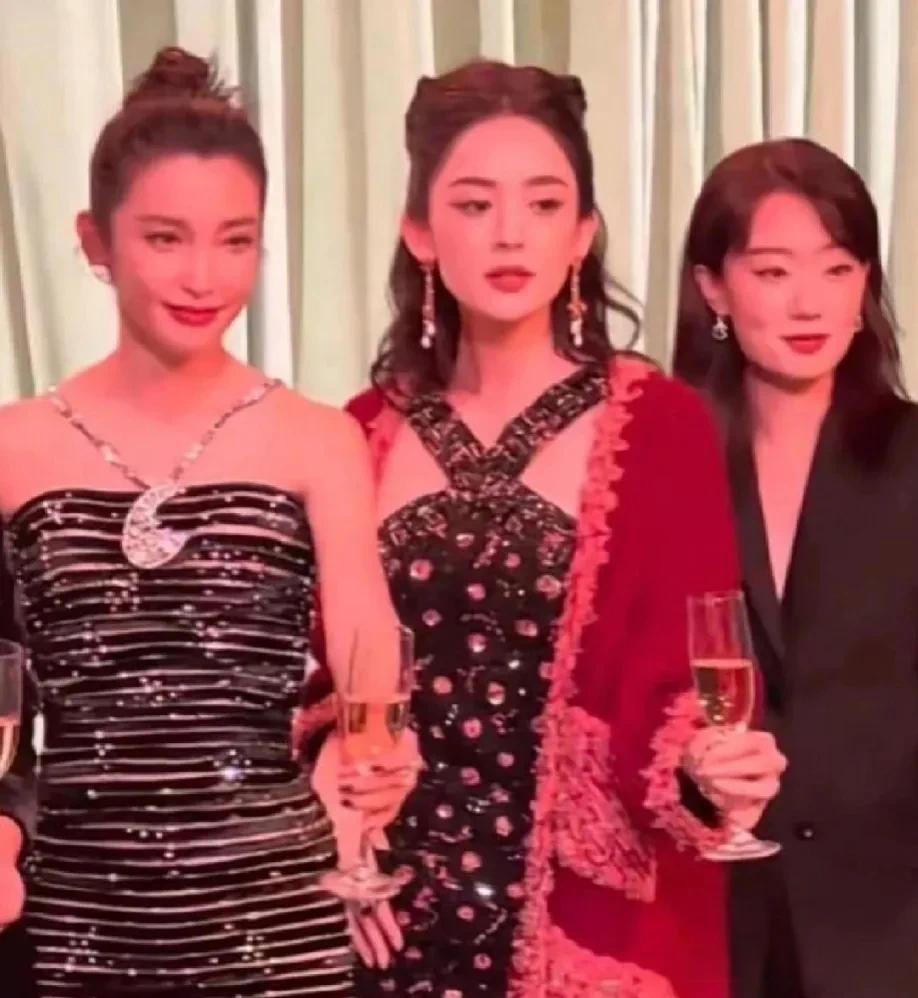 李冰冰与李雪姐妹情深,和颂传媒展现团队凝聚力 3月4日,和颂传媒官方