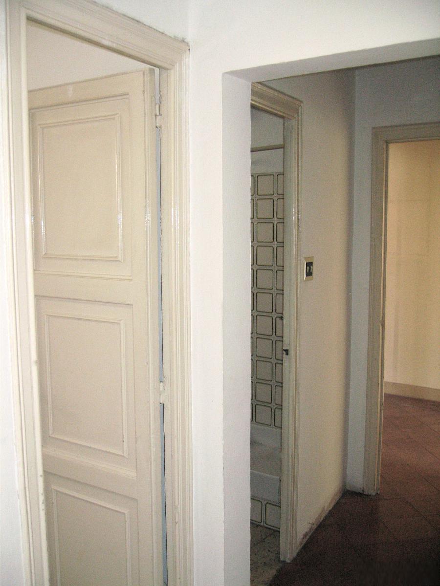 双卫门对门装修秘籍 双卫设计,门对门,你是否也曾为此犯难?