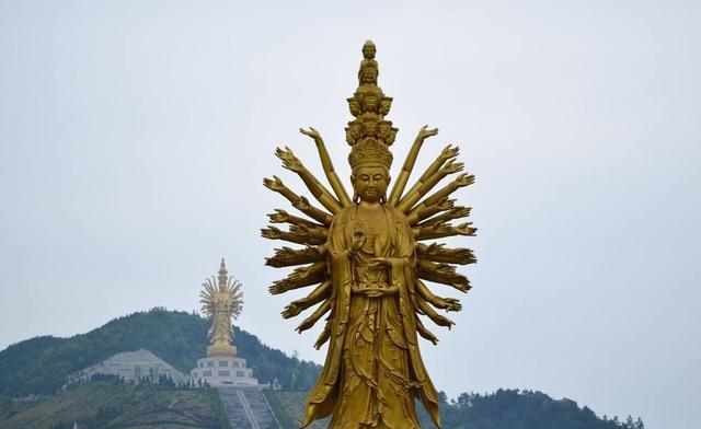 沩山大佛,湖南的佛教奇迹,千手千眼观音的壮丽身姿,等待您来揭开蘸吵