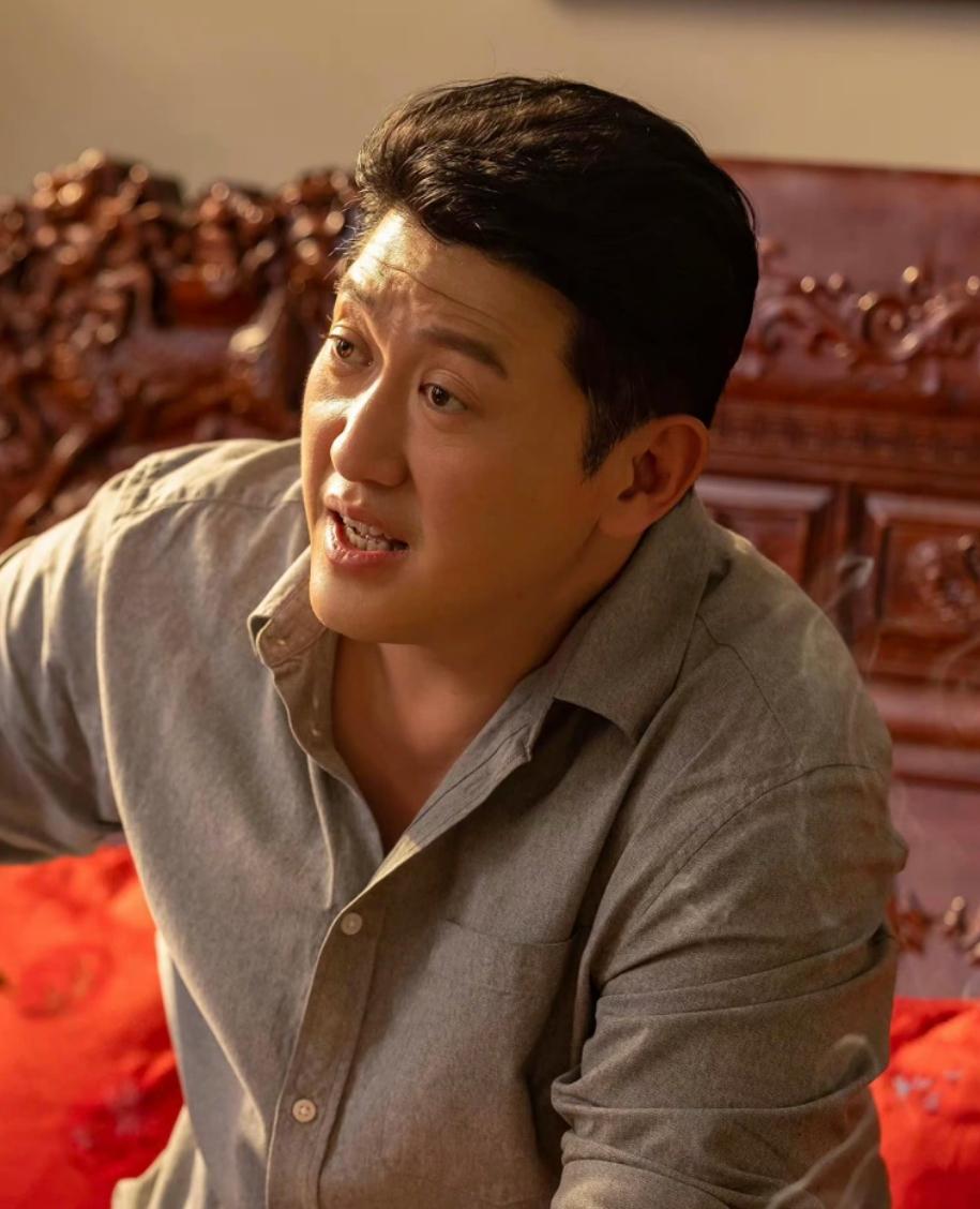 狂飙》赵龙豪饰演的周厚泽苦追罗英子,却惨遭拒绝 周厚泽是赵龙豪饰演