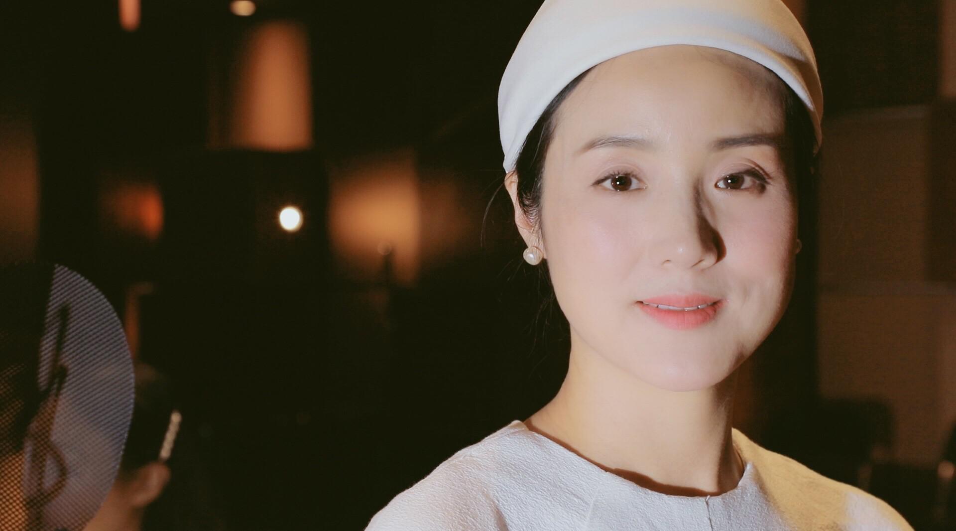 著名歌唱家哈辉的婚姻选择与幸福人生:勇气与坚持的胜利 哈辉,这位