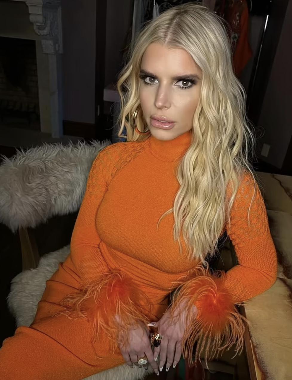 杰西卡·辛普森:转型设计师的时尚魅力,新音乐创作中的灵感之旅