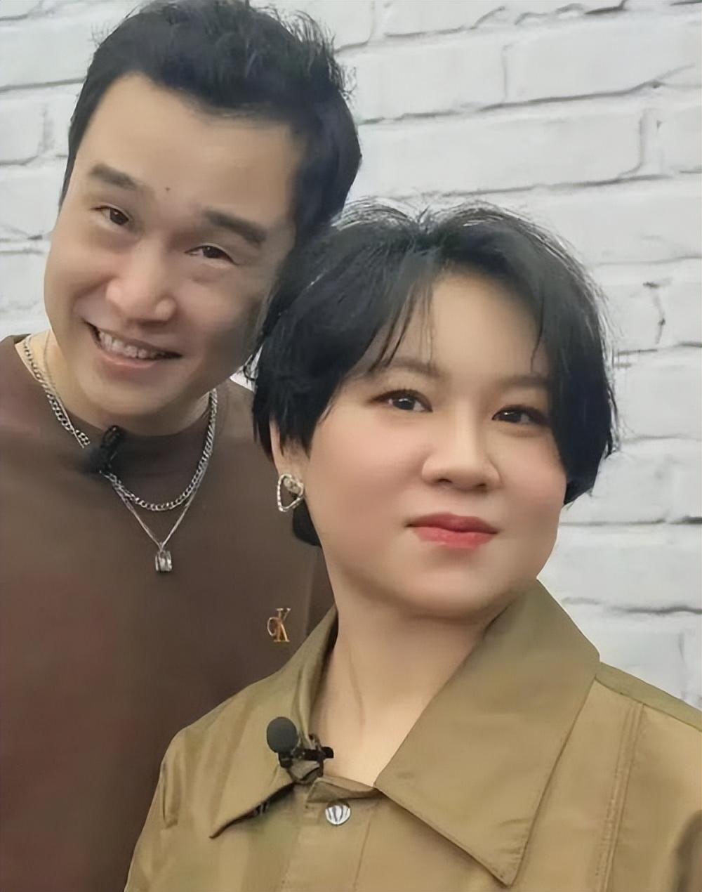 小沈阳夫妇娱乐圈新动态:沈春阳惊艳瘦身,小沈阳跨界演唱会引热议