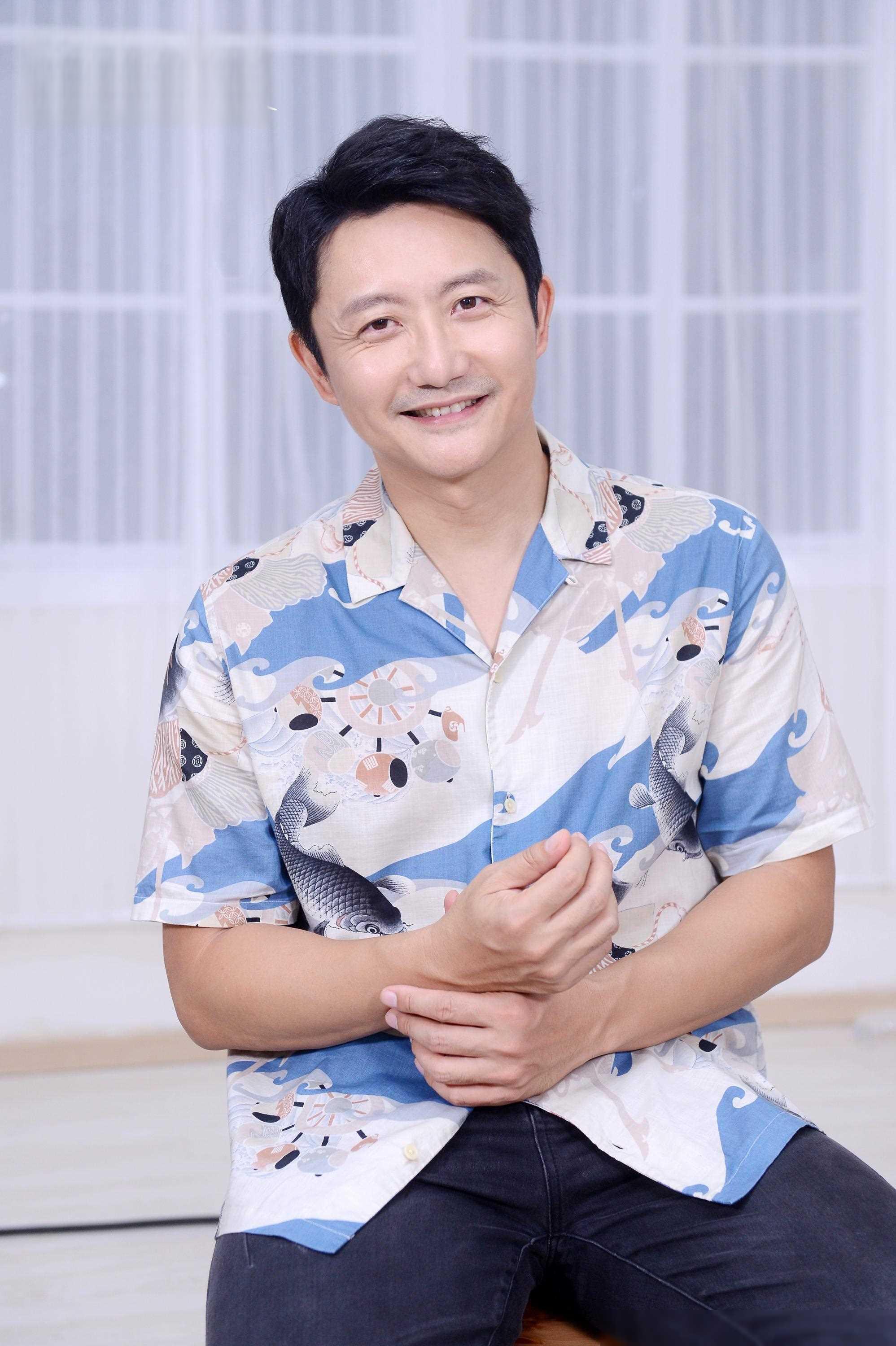 涂松岩,曾在荧幕上扮演"渣男",现实生活中却是一个温柔,贴心的好男人