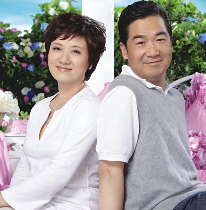 张国立丁克生活揭秘:无子嗣的遗憾与幸福的选择 邓婕,曾经的"王熙凤"