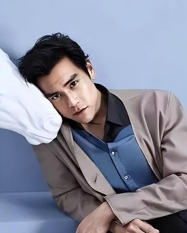 彭于晏风波背后的商业与市场逻辑:被封杀后的新生之路 彭于晏,一度