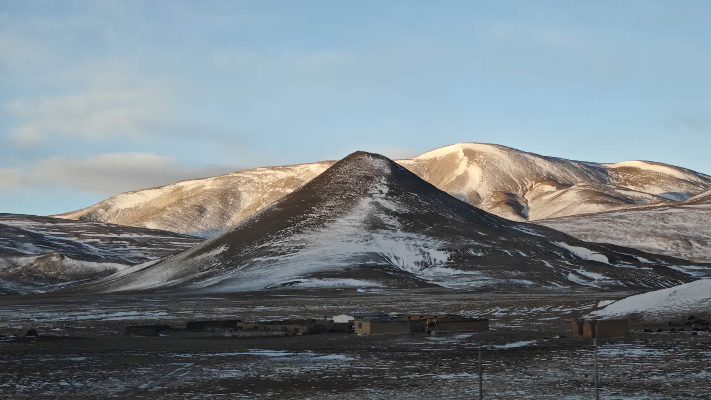 探秘青藏高原之旅 青藏高原是中国最神秘,最美丽的地方之一.