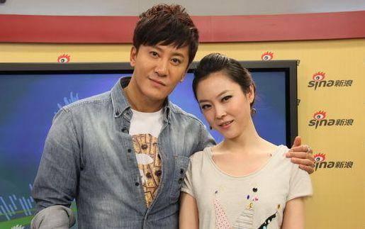 毛宁的妻子:李静萍 毛宁的妻子李静萍,是一个响当当的人物,她不仅有着