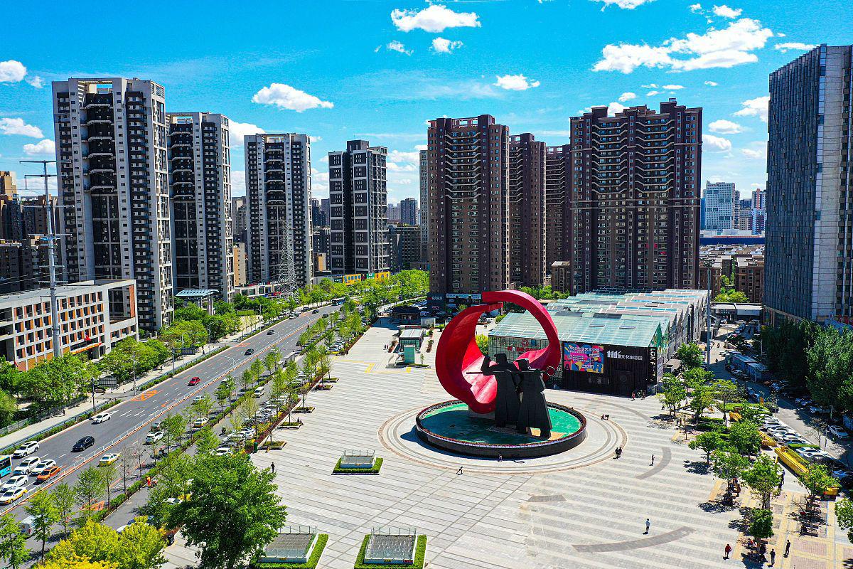 茂名市区探索:留下难忘的回忆 茂名市区是一座美丽的海滨城市,拥有