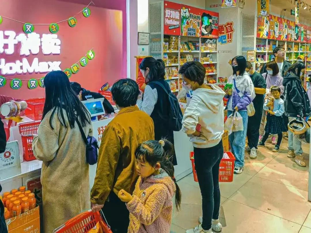 低成本适合女孩开的店小县城可以开吗(成本低适合女生开的店有哪些?女生开店要注意什么?)