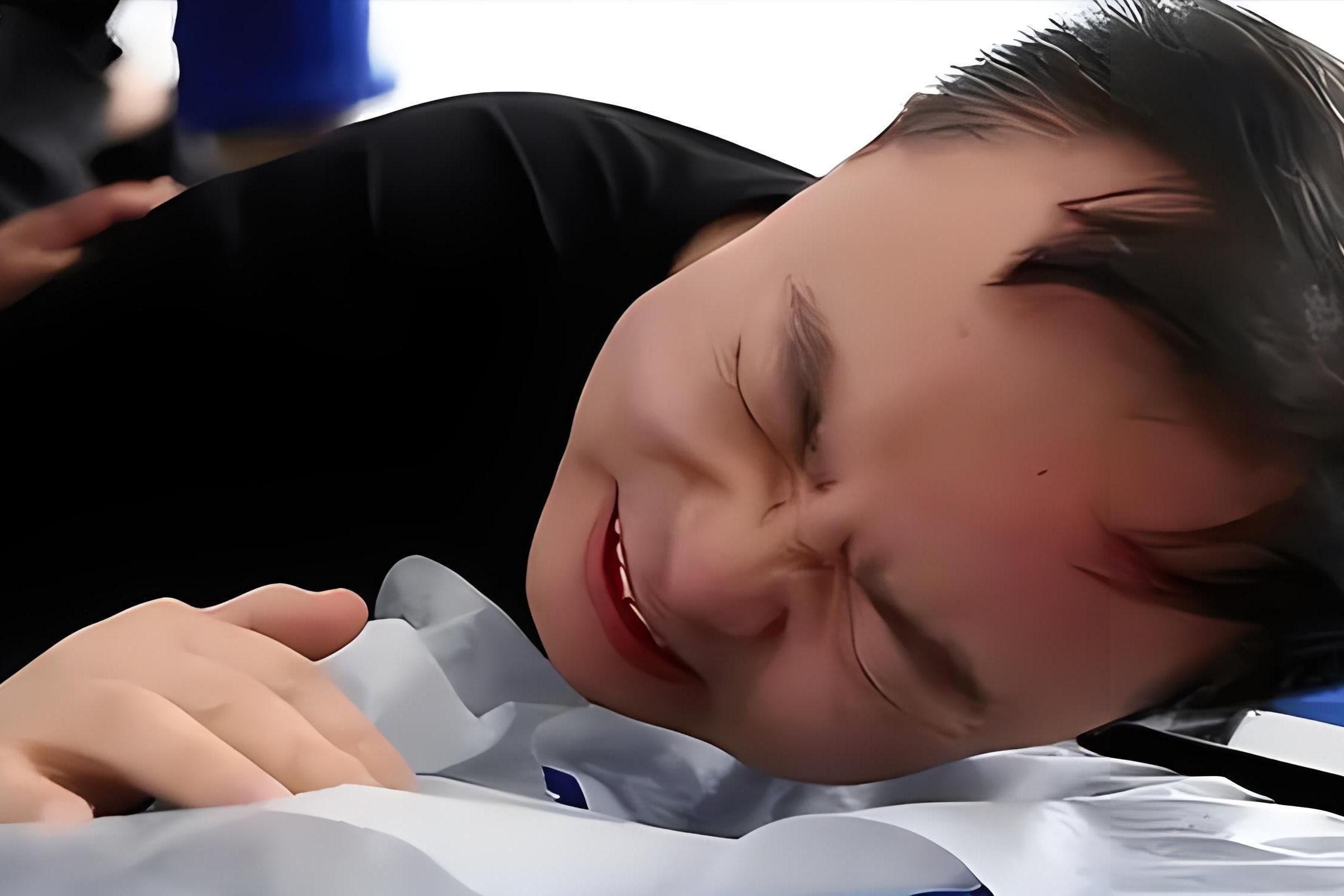 症挑战极限,商业战场与生命之战并行不悖 蔡磊,渐冻症患者的代表人物