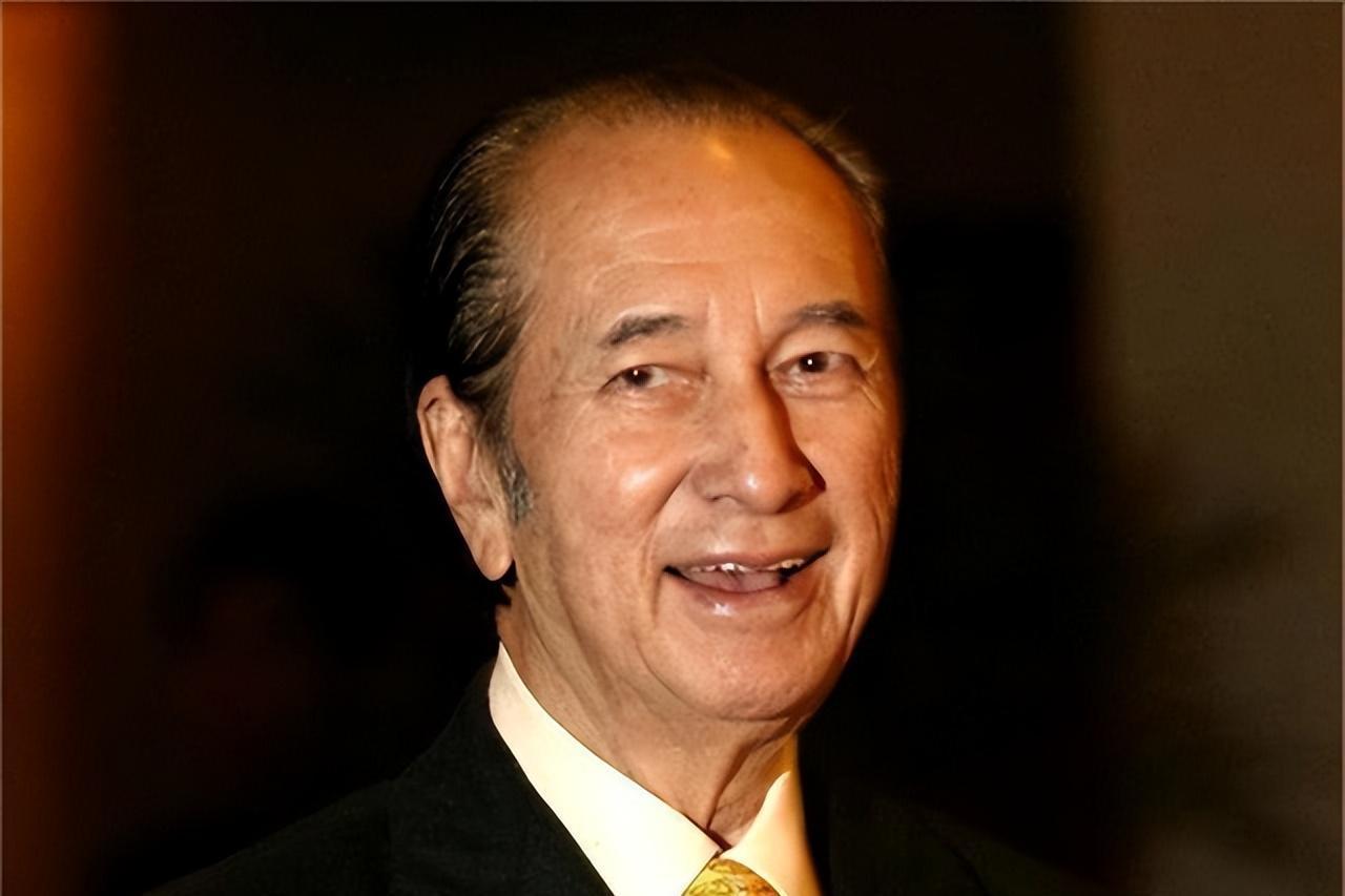 洪永时:澳门博彩巨头,高调炫富,背后的成功与家族传奇 洪永时是澳门