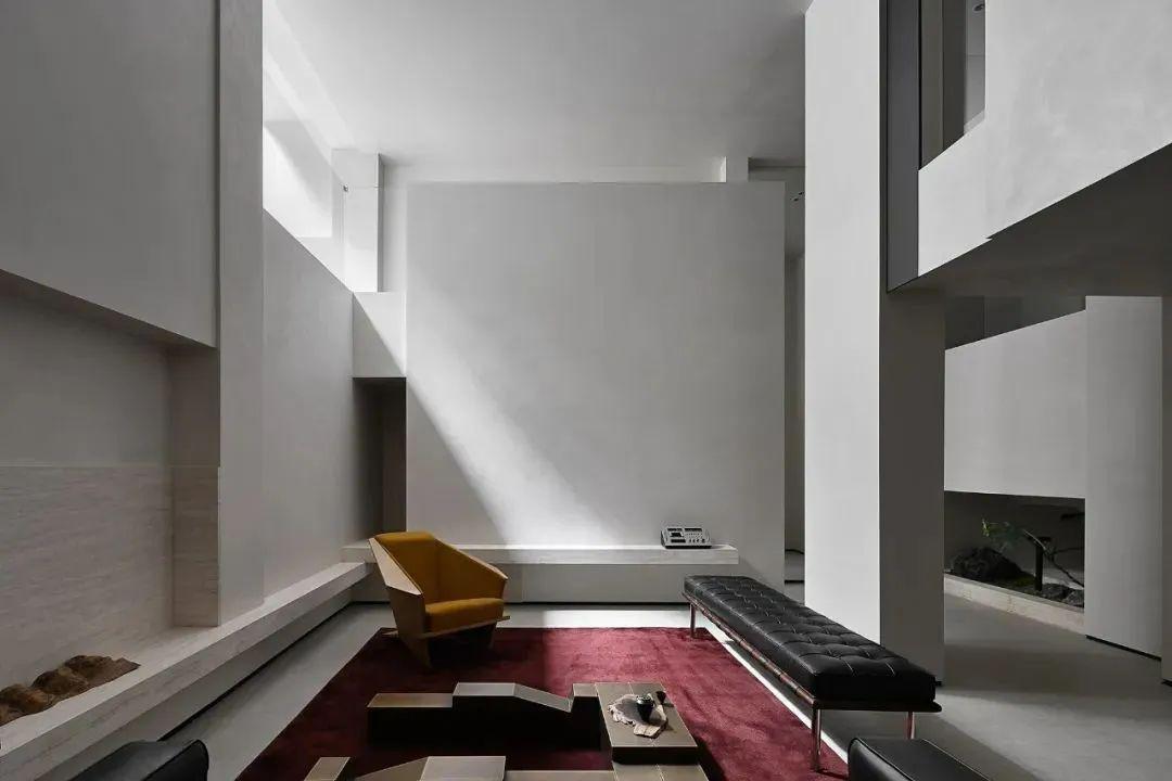 探索设计师的私密天地,感受豪宅的魅力与灵魂!