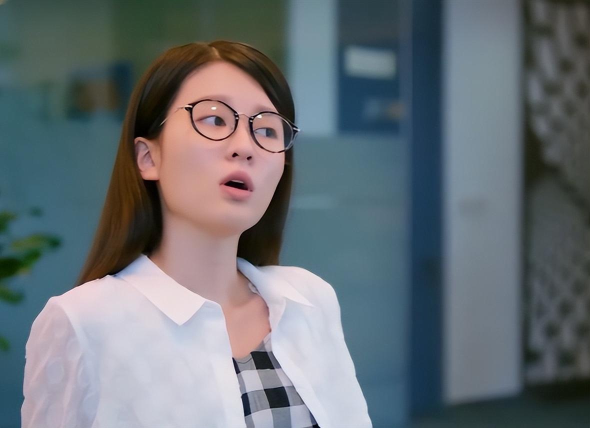 赵医生与关雎尔:性格不合,难以相容 赵医生永远不会喜欢关雎尔这样的"