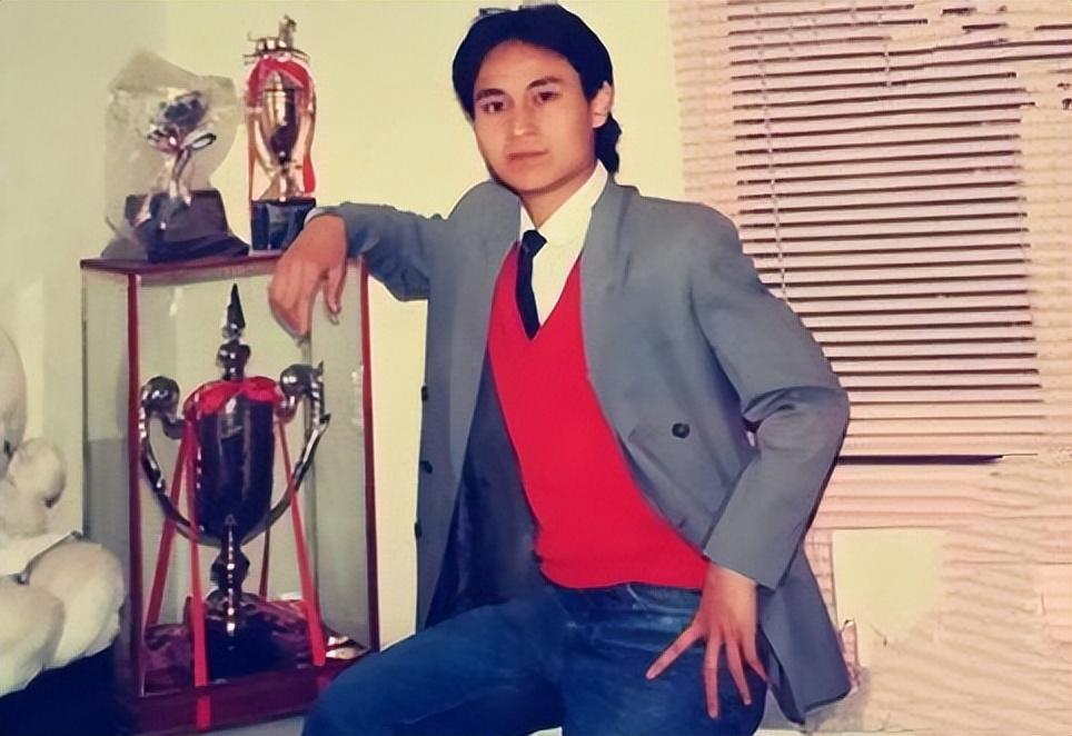 自古英雄出少年》演员变迁:郝勇移居国外,张小燕成武术冠军 自古英雄
